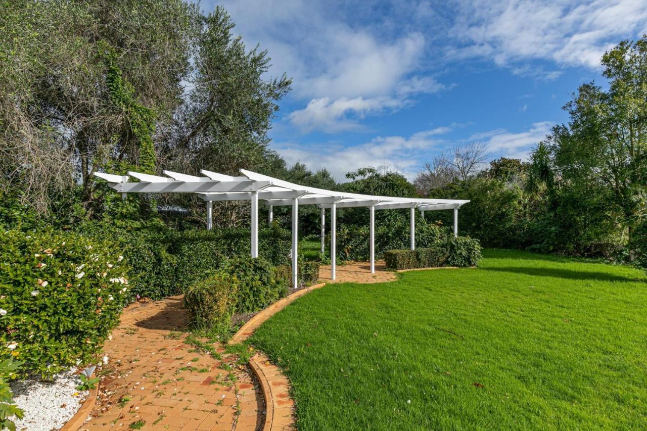 A Majestic Slice Of Heaven Karaka Exterior foto